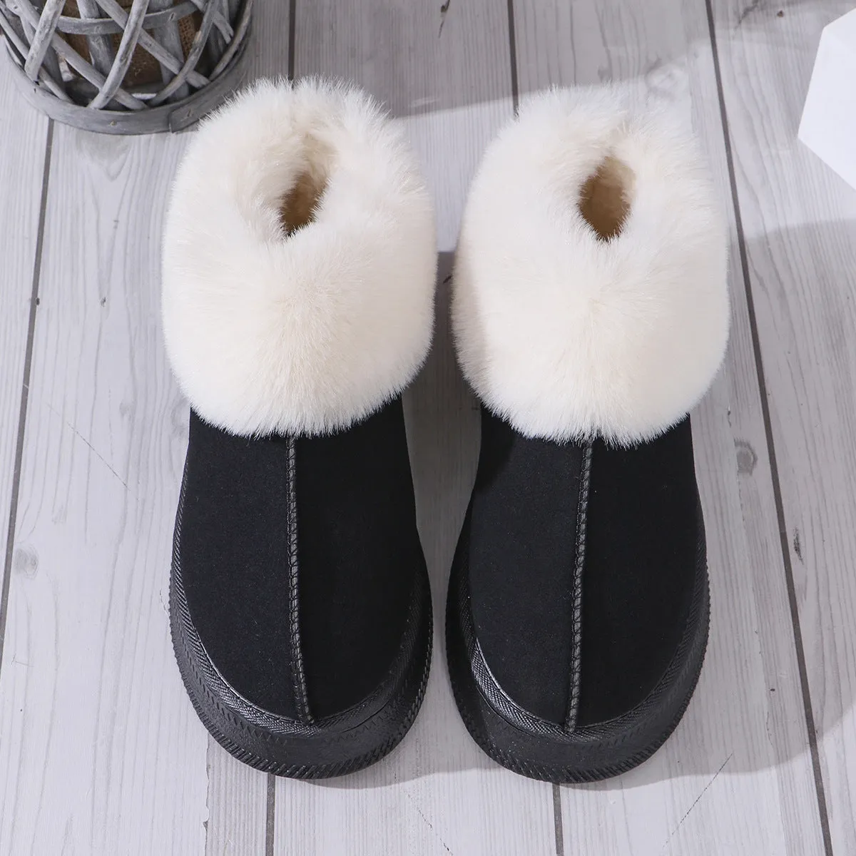 Fashionable Thick Sole Fleece Lined Round Toe Winter 2024 Shoes